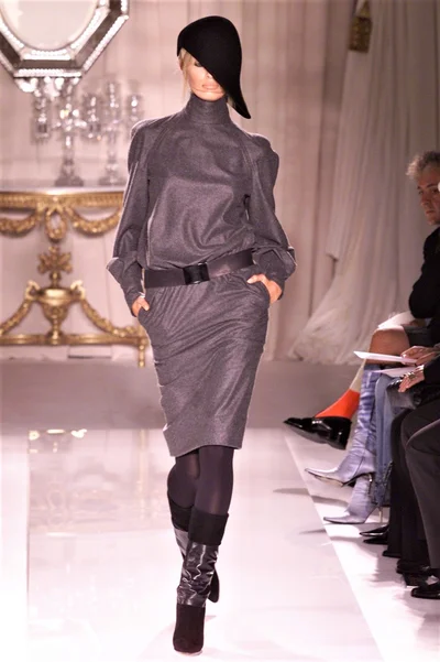 Look 14
